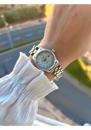 Coliseum Çelik Kordon Takvimli Kadran Özel Tasarım Vintage Seri Kadın Kol Saati+bileklik Ps.8341.m8 Gümüş