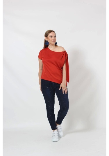 3250t Tek Omuz Bağlama Detaylı Şık Bluz Tarçın Tarçın