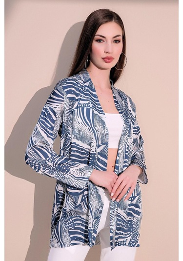 Kadın Mavi Safari Desen Yeni Moda Saten Çift Cepli Salaş Kimono Ceket - Tesettüre Uygun Mavi Kadın Mavi Safari Desen Yeni Moda Saten Çift Cepli Salaş Kimono Ceket - Tesettüre Uygun Mavi