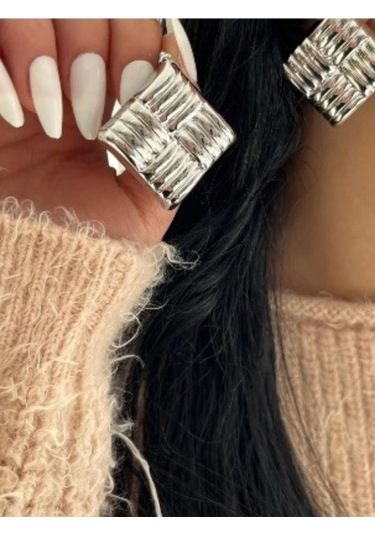 Vintage Kare Doku Geometrik Çelik Küpe Gümüş