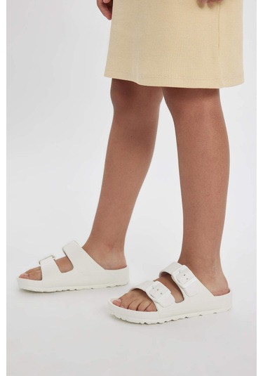 DeFacto Kız Çocuk Düz Taban Eva Terlik T4067A624SMWT41 Beyaz