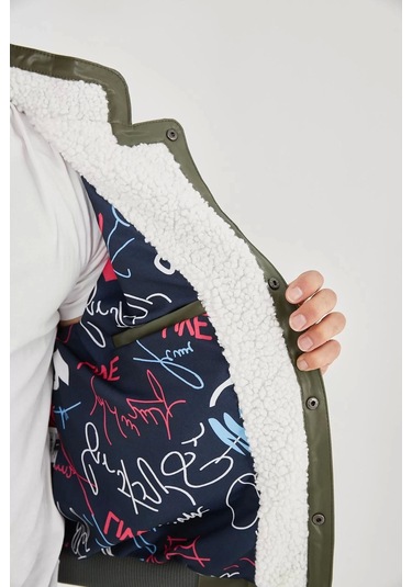 Erkek İçi Astarlı İçten Yaka Kısmı Peluşlu Suni Kumaş Vintage Ceket - Haki Haki