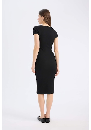 DeFacto Bodycon Vücudu Saran V Yaka Fitilli Kaşkorse Kısa Kollu Midi Elbise E7368AX25SPBK81