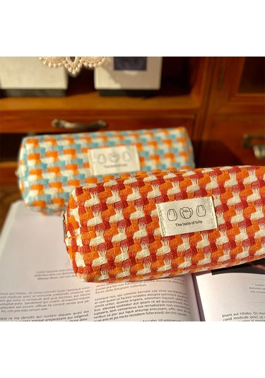 Geniş İç Hacimli Okul Ve Ofis Kullanımına Uygun Şık Kalem Kutusu Yeşil