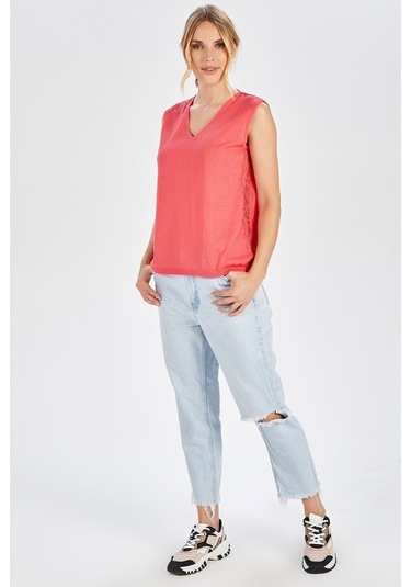 Peraluna Dantel Detaylı Pembe Renk Kolsuz Kadın Triko Bluz