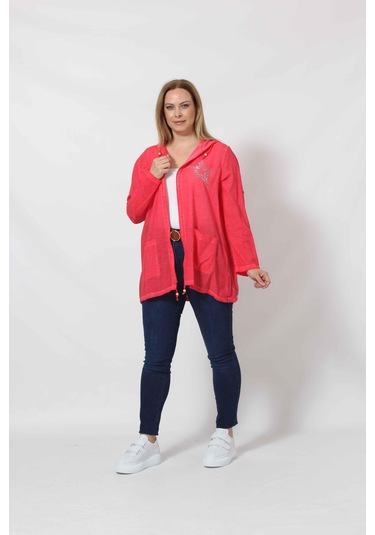 B1016 Kırmızı Yıldız Baskılı Kapüşonlu Ceket 001
