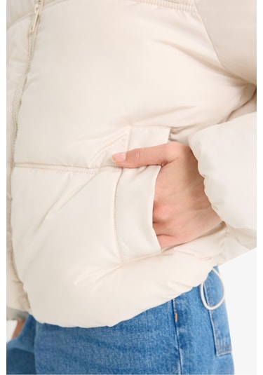 Defacto Su Geçirmez Regular Fit Dik Yaka Fermuarlı Şişme Mont E8690ax25auer128 Ekru Defacto Su Geçirmez Regular Fit Dik Yaka Fermuarlı Şişme Mont E8690ax25auer128 Ekru