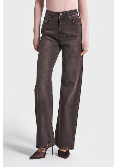 Itsbasic Kadın Taşlanmış Koyu Kot Rengi Doris 2w5-138 Straight Fit Yüksek Bel %100 Koton Denim Jean Taşlanmış K.kot