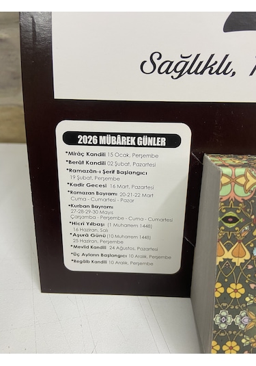 Ömür Takvim Atatürk İmzalı 4.bölge 2026 Kartonlu Yapraklı Duvar Takvimi
