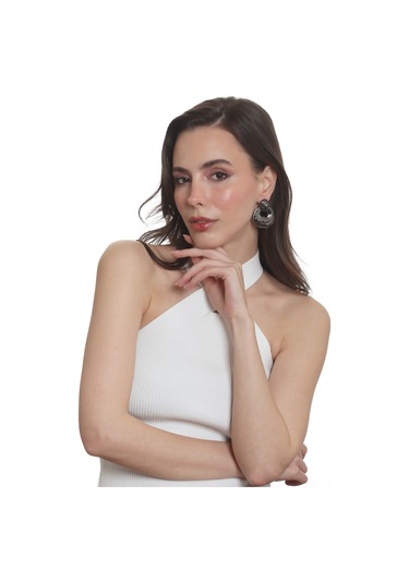 Labalaba Kadın Yaprak Dokulu Çivili Model Çanta Formlu Küpe - Antrasit Antrasit