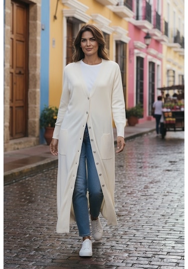 Kadın Önü Düğmeli V Yaka Cepli Mevsimlik Hırka Krem