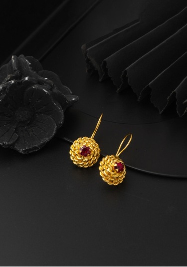 Bilezikci 22 Ayar Kırmızı Taşlı Gül Altın Küpe