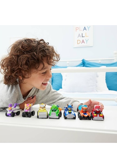 Paw Patrol The Mighty Movie Pup Squad Racers Skye