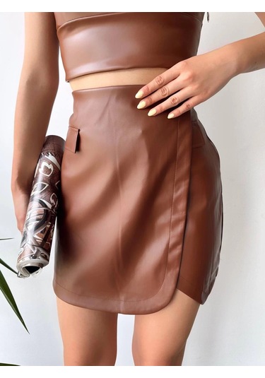 Cep Detaylı Oval Kapaklı Deri Etek Kahve H240048 Kahve