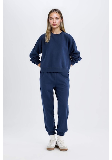 Defacto Regular Fit Normal Kalıp Basic İçi Kalın Polarlı Kadın Eşofman Takımı D8022AXNSNV241 - Lacivert