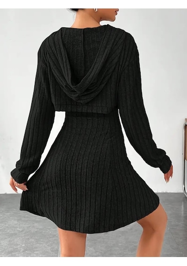 Kadın Uzun Kollu Kapüşonlu Ceket Üst Ve Askısız Kare Yaka A Kesim Şardonlu Kaşkorse Elbise Siyah