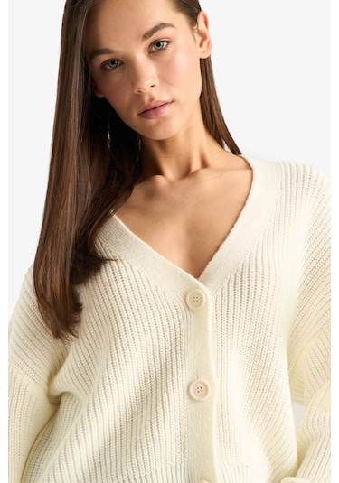 Defacto Regular Fit V Yaka Düğmeli Triko Hırka U2052az25wner98 Ekru