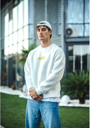 Kışlık Bisiklet Yaka Baskılı Sweatshirt - Beyaz Anrasit