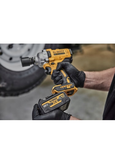 Dewalt DCF891P2G 18V 5.0Ah Kömürsüz Somun Sıkma - Komple Kauçuk