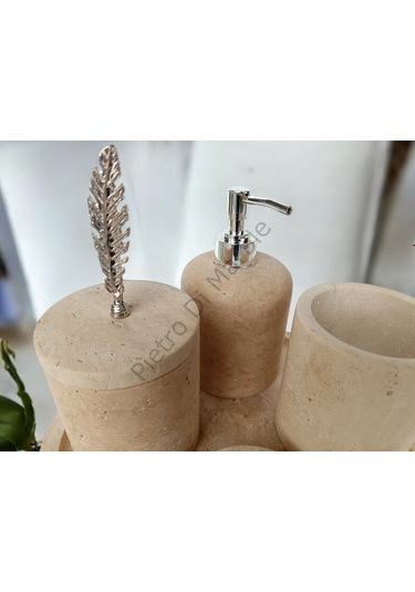 Sarı Traverten Klasik Model 5 Parça Gümüş Renk Kuş Tüyü Aksesuarlı Banyo Seti Sarı Traverten