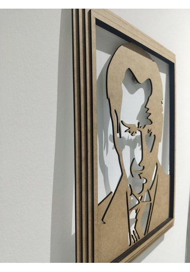 Led Işıklı Cumhuriyetin Kurucusu Atatürk Tasarımlı Ahşap Dekoratif Duvar Çerçevesi