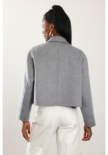 Gri Gömlek Yaka Kısa Yün Ceket Gri