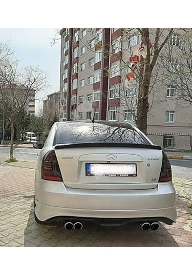 Hyundai Accent Era Custom Difüzör - Mat Siyah STR-174