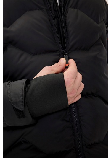 Axel Siyah Erkek Kapüşonlu Mont-nıght Nıght