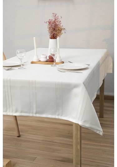 Neva Leke Tutmaz Masa Örtüsü 160x220 - Ekru Ekru