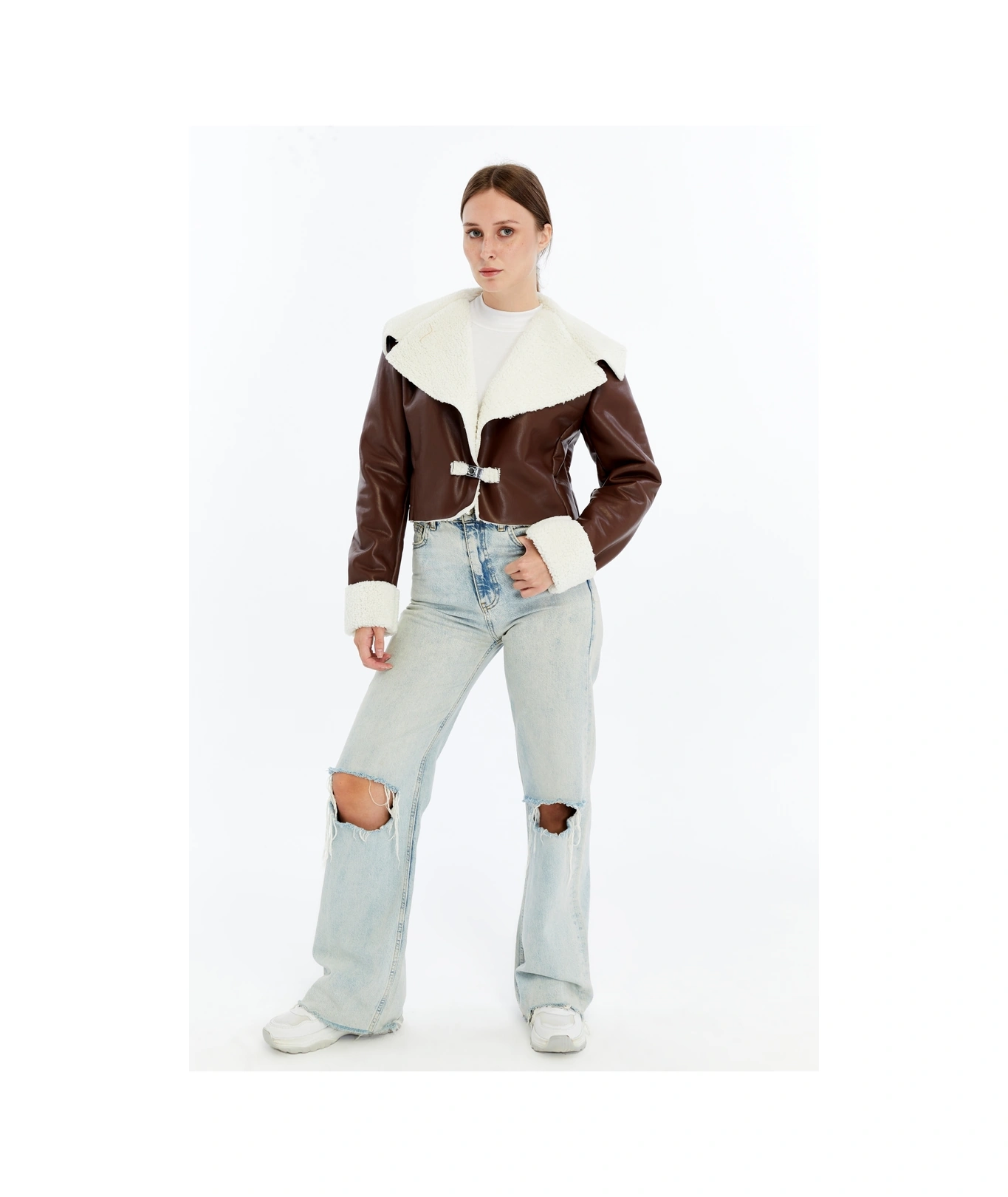 Kadın Oversize Deri Mont Kürklü Ceket Niş Kompakt Tasarım Günlük Spor Görünüm Kahverengi