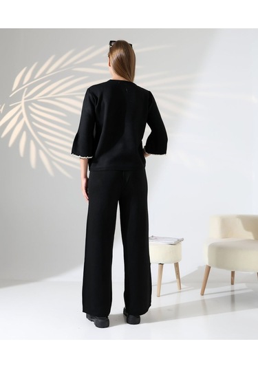 İnci Volanlı Kol Detaylı Triko Takım Siyah