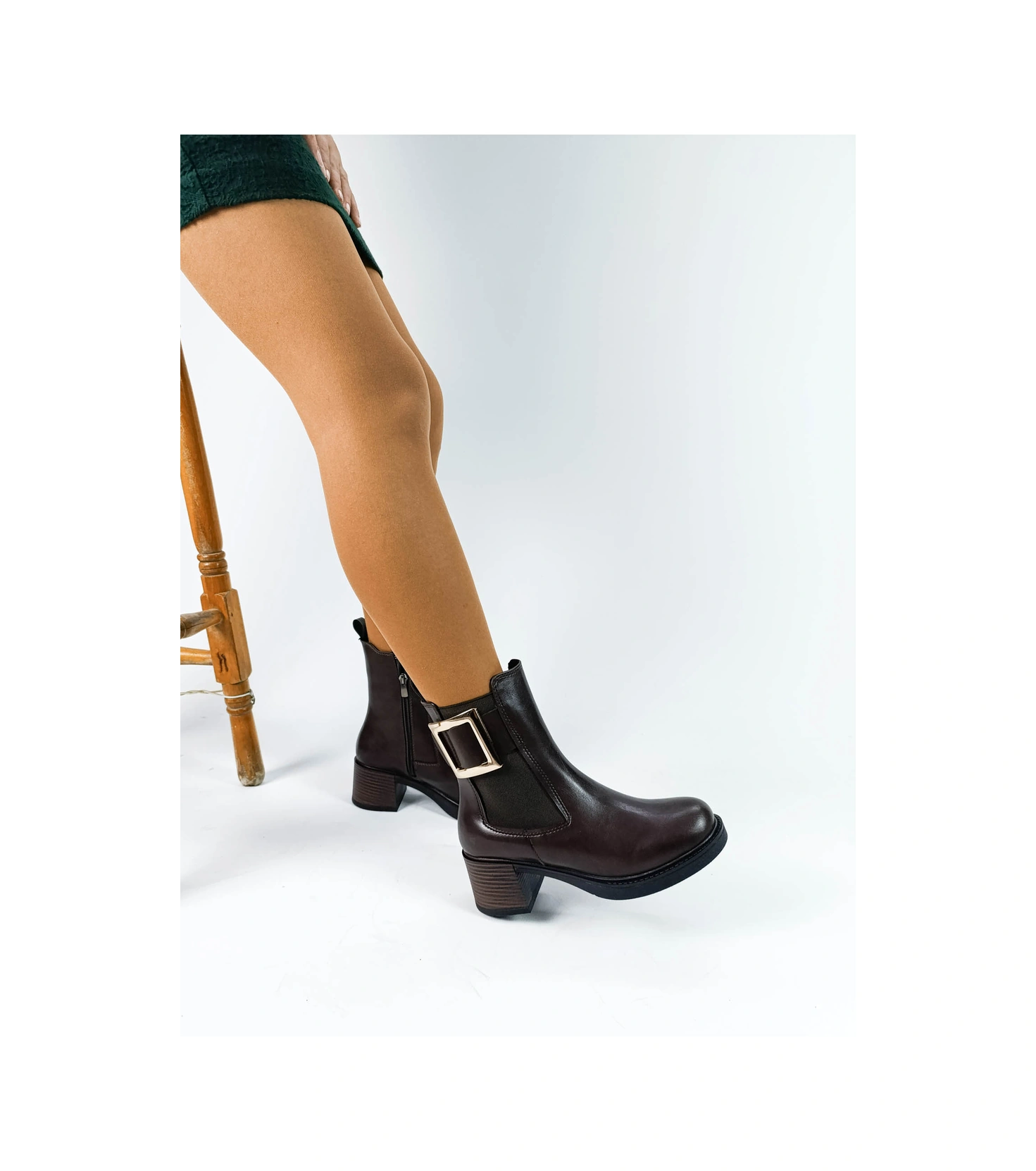 Kahve Cilt Tokalı Lastikli Yandan Fermuarlı Kadın Kalın Topuklu Bot Kahve