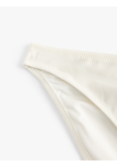 Koton Mat Kumaş Standart Bel Bikini Altı Ekru 6sak00003mm