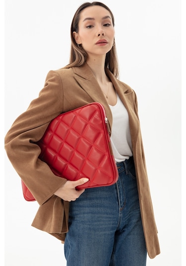 Kapitone Laptop Kılıfı 15.6 & 16 İnç Kırmızı