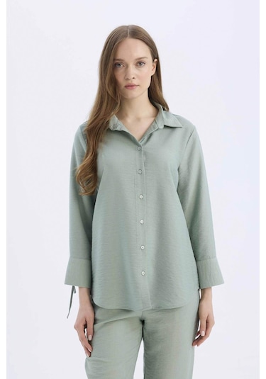 DeFacto Regular Fit Basic Düz Uzun Kollu Gömlek C3819AX25SPGN1110 DeFacto Regular Fit Basic Düz Uzun Kollu Gömlek C3819AX25SPGN1110