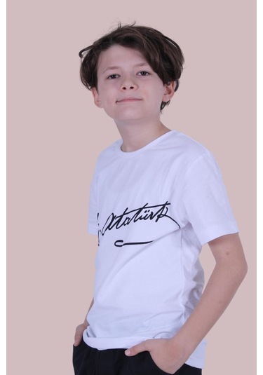 İmzalı Atatürk Baskılı Unisexs T-shırt Beyaz - Siyah