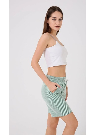 Yandan Cepli Beli Bağcıklı Su Yolu Kadın Çizgili Şort Yeşil