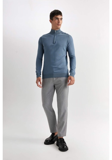 DeFacto Mavi Standart Fit Normal Kesim Yarım Balıkçı Yarım Fermuarlı Triko Kazak D0624AX24AUBE666