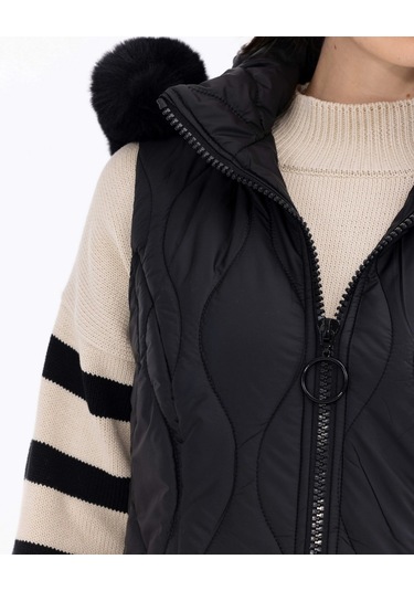 Scl Kapüşonlu Siyah Kadın Yelek 2321601011 Siyah