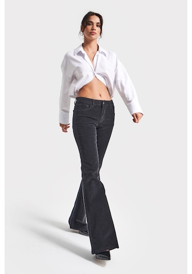 Itsbasic Kadın Siyah Renk 26w5-1 Low Waist Flare Fit İnce Fitilli Velvet Kadife Kumaş Pantolon