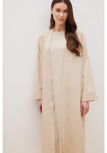 DeFacto Relax Fit Şal Yaka Krinkıl Kumaş Uzun Kimono E1816AX25SPBG757 Bej