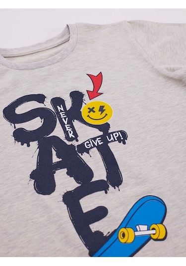 Denokids Mushi Mavi Kaykay Erkek Çocuk T-Shirt Kapri Takım Çok Renkli