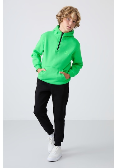 Tommy Life Neon Yeşil Pamuklu Kalın İçi Tüylü Yumuşak Dokulu Standart Fit Nakışlı Erkek Çocuk Sweatshirt - 112 Neon Yeşil Tommy Life Neon Yeşil Pamuklu Kalın İçi Tüylü Yumuşak Dokulu Standart Fit Nakışlı Erkek Çocuk Sweatshirt - 112 Neon Yeşil