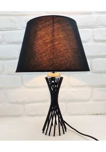 Siyah Burgu Metal Ayaklı Gümüş Kromtoplu Siyah Kumaş Abajur Beyaz - Siyah