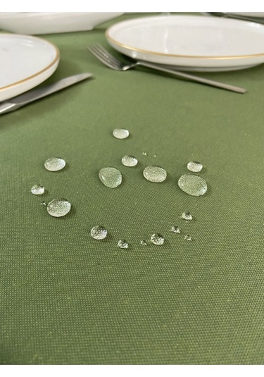 Sıvı Geçirmez Dertsiz Masa Örtüsü Yeşil