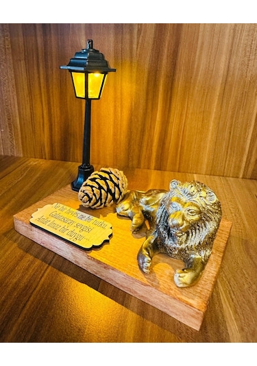 Galatasaray Özel Tasarım Hediyelik Biblo Işıklı Aslan Biblo