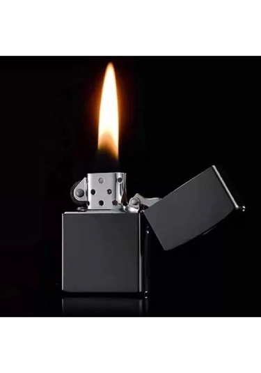 Oyun Kart Şans Devil Good Luck Şeytan Benzinli Çakmak Siyah Metal Üstüne Silinmez Yazı Resimli Siyah