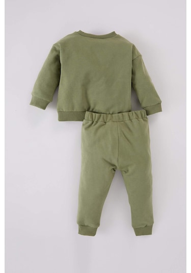 DeFacto Erkek Bebek 2'li Takım Bisiklet Yaka Baskılı Sweatshirt Beli Lastikli Alt D6768A524WNKH461 Haki DeFacto Erkek Bebek 2'li Takım Bisiklet Yaka Baskılı Sweatshirt Beli Lastikli Alt D6768A524WNKH461 Haki