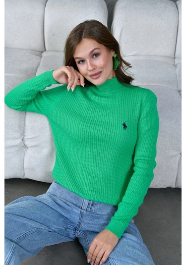 Kadın Dik Yaka Saç Örgü Nakış Detaylı Triko Kazak Yeşil