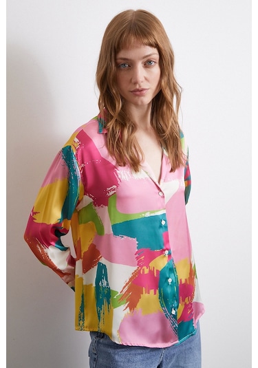 V Yaka Desenli Gömlek Pudra Pudra